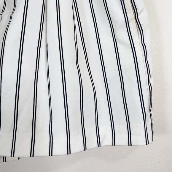 ZARA  | PLEATED HIGH WAIST PAPER BAG WHITE STRIPED SHORT - Picture 8 of 14